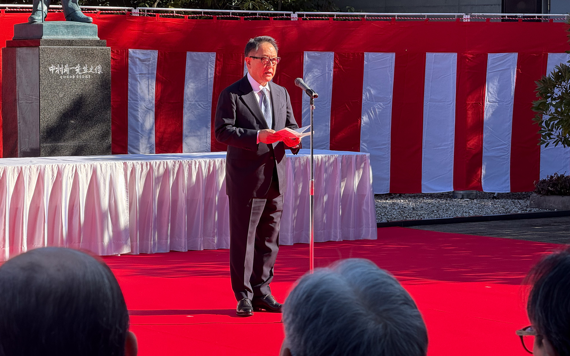 豊田家代表としてあいさつを行なうトヨタ自動車株式会社 代表取締役会長 豊田章男会長