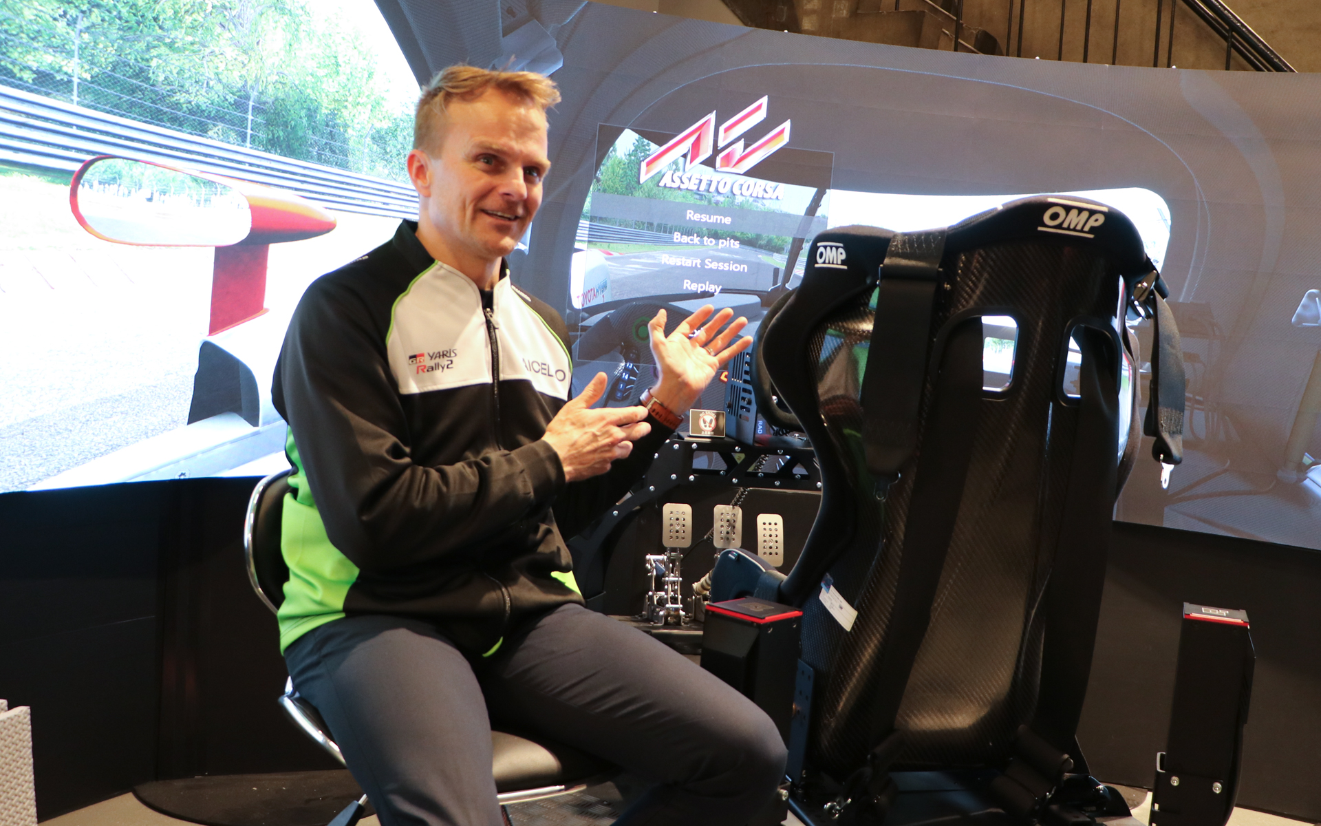 巨大スクリーンを使ったタイプはなかなか体験できないのでとても楽しかったとのこと