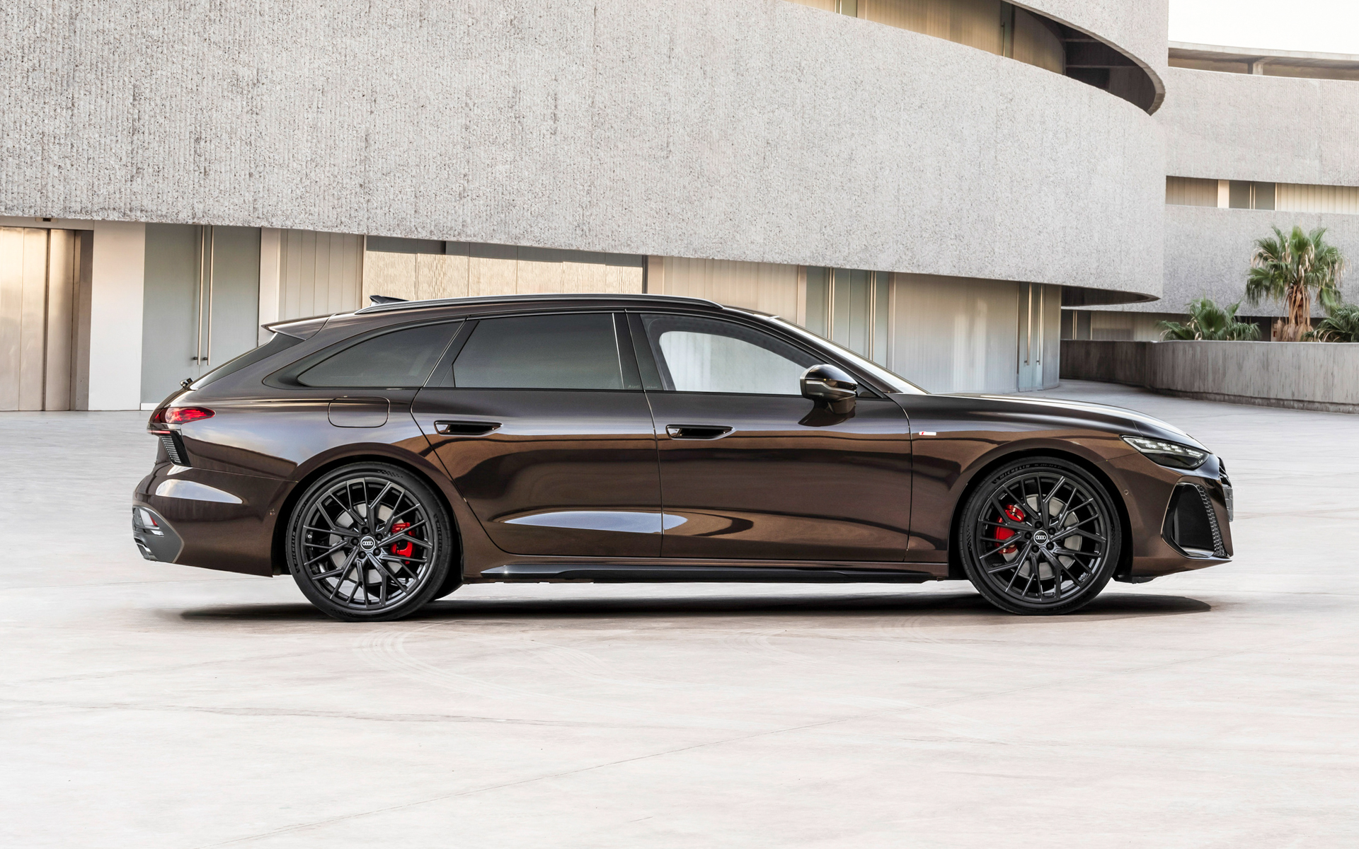 新型A6アバント