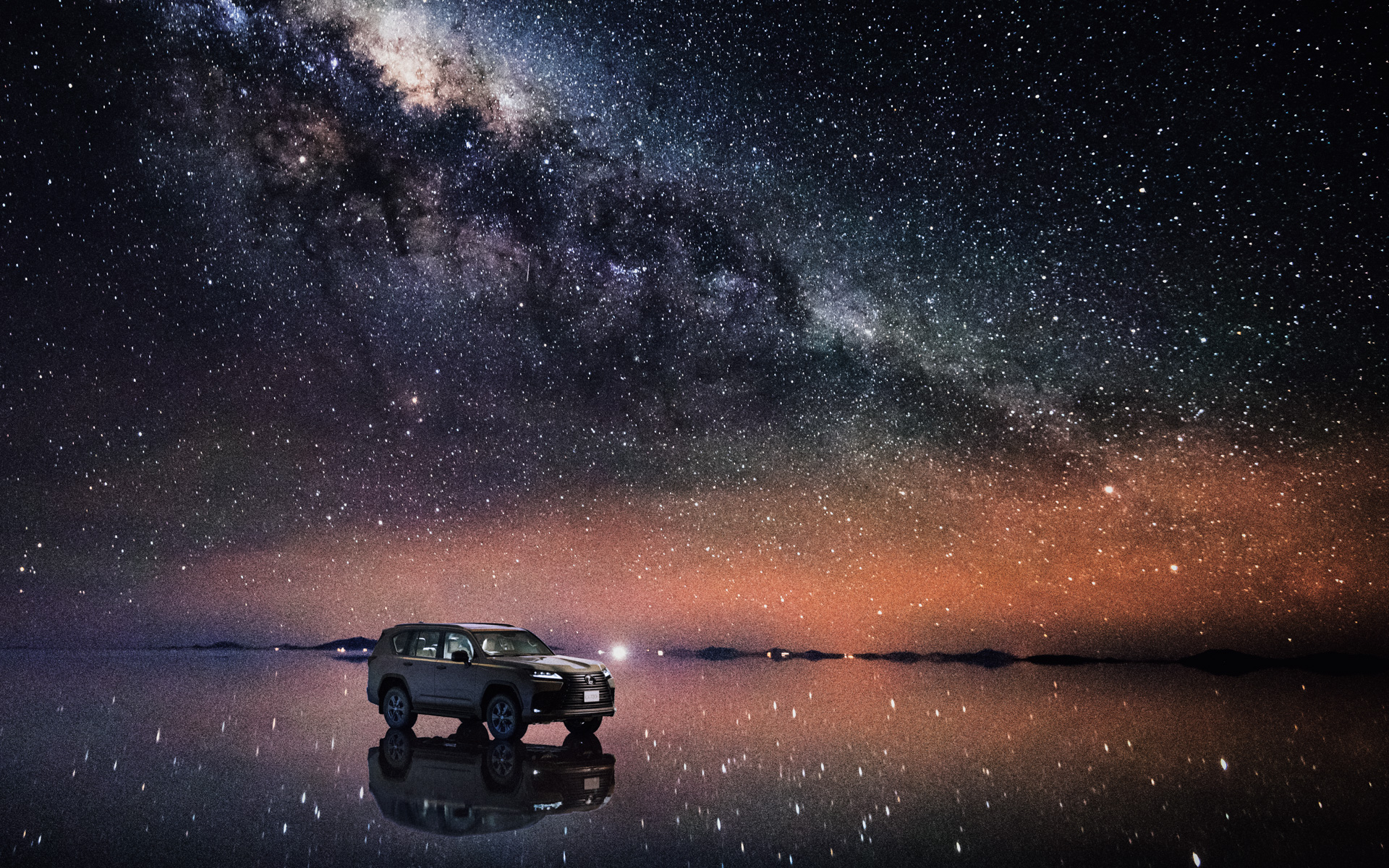 LX700h“OVERTRAIL+”（ムーンデザート）