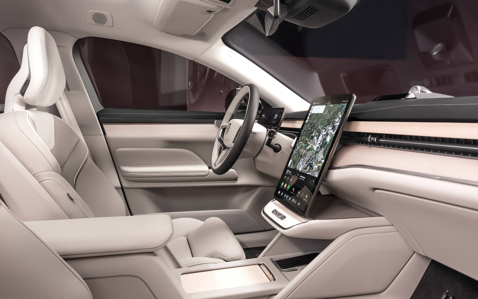 新型EV「ES90」の収納やインテリア