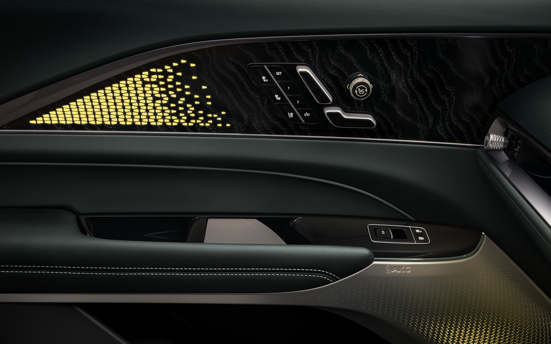 業界初のレーザーエッチングバックライトを採用。アンビエントライトは全126色