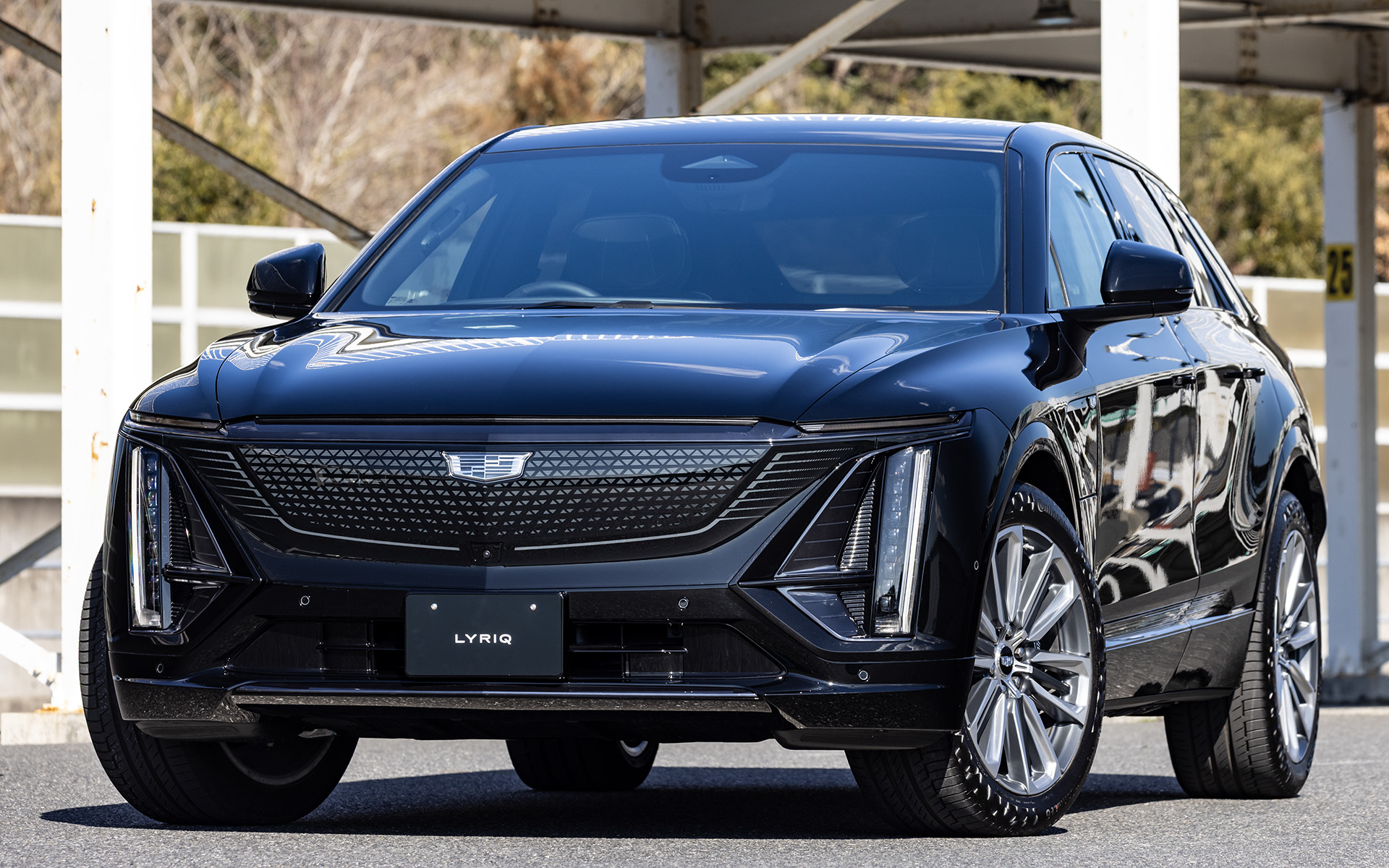 キャデラック初のバッテリEVモデル「リリック」が日本に登場した