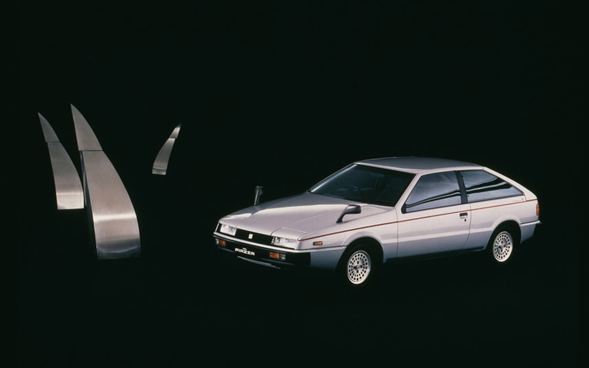 ピアッツァ JR130型