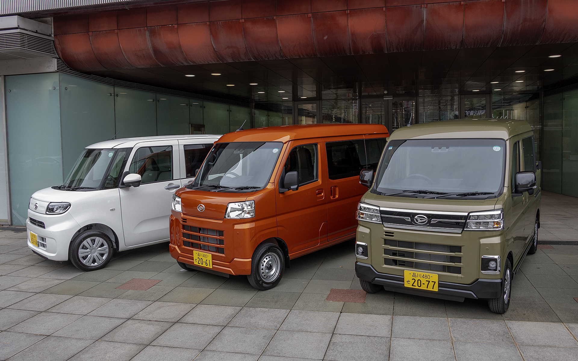 ダイハツ車ラインアップ取材会レポート第2弾。あまり触れる機会がない商用車・特装車・福祉車を紹介する