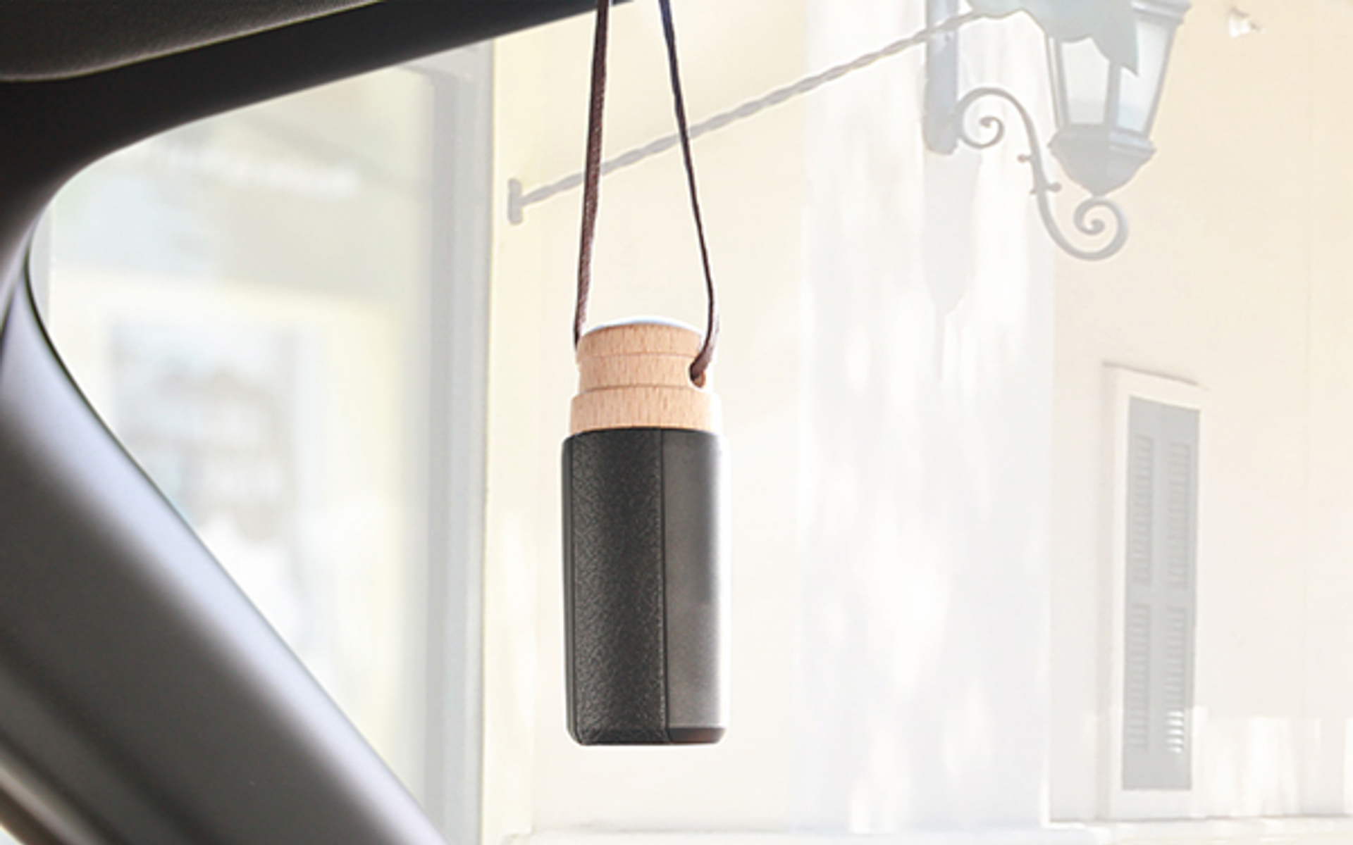 ハンギングキャップを使えば手軽に香りを楽しめる