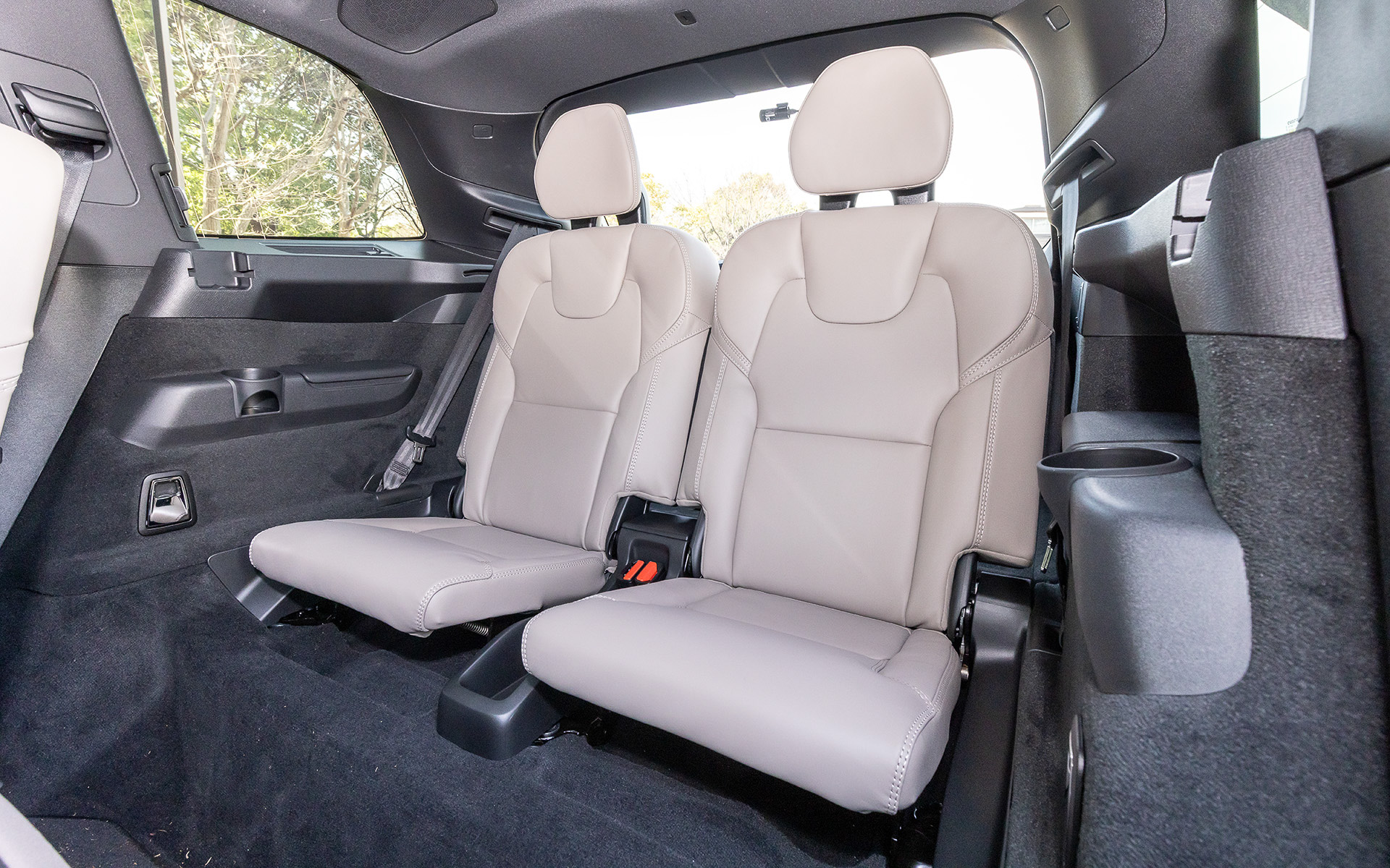 実用性の高さを感じる3列目シート