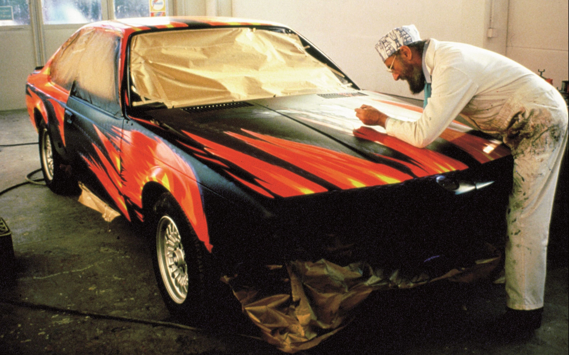 50年間で20台のアートカーが制作された