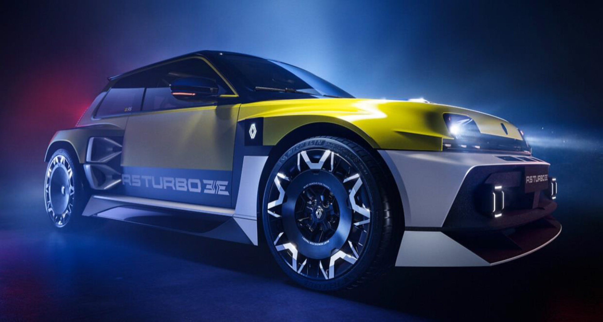 ルノーの新型バッテリEV「5ターボ3E」