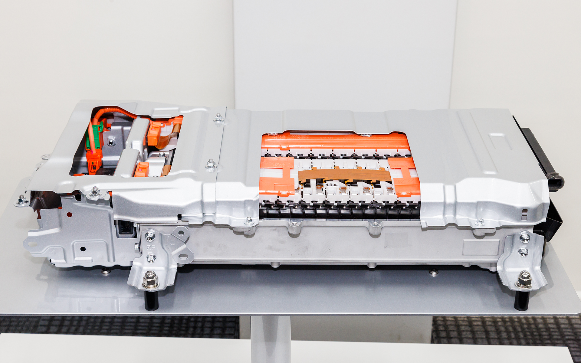 第5世代ハイブリッドの駆動用バッテリ