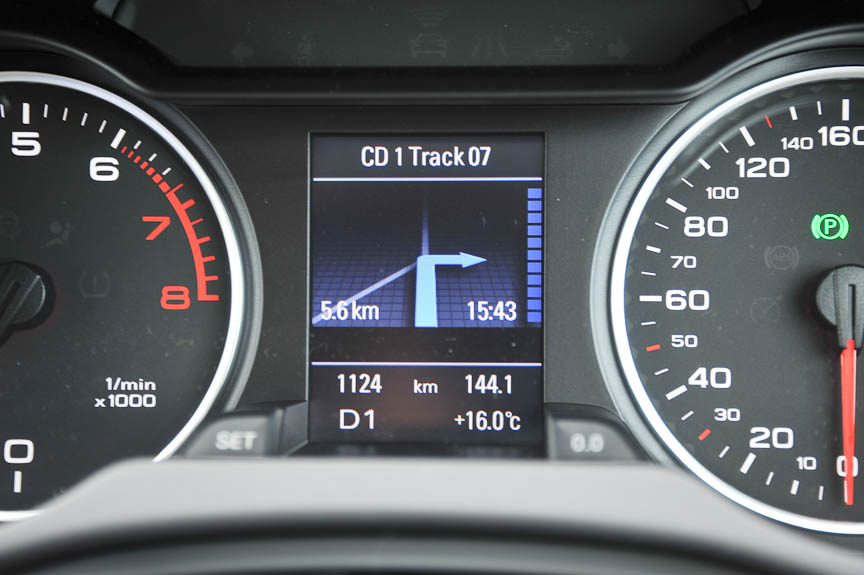 カーナビでのナビゲーション中は、次のポイントも表示できる