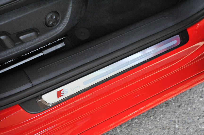 専用ドアシルプレート