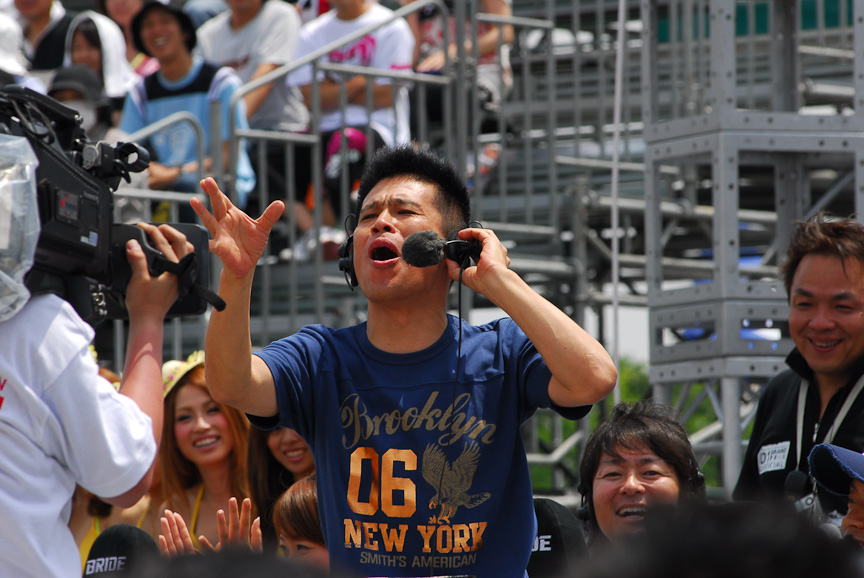 ケロロ軍曹や柳沢慎吾、マーティ・フリードマンといった豪華ゲストを迎えて23日のD1グランプリは開催された