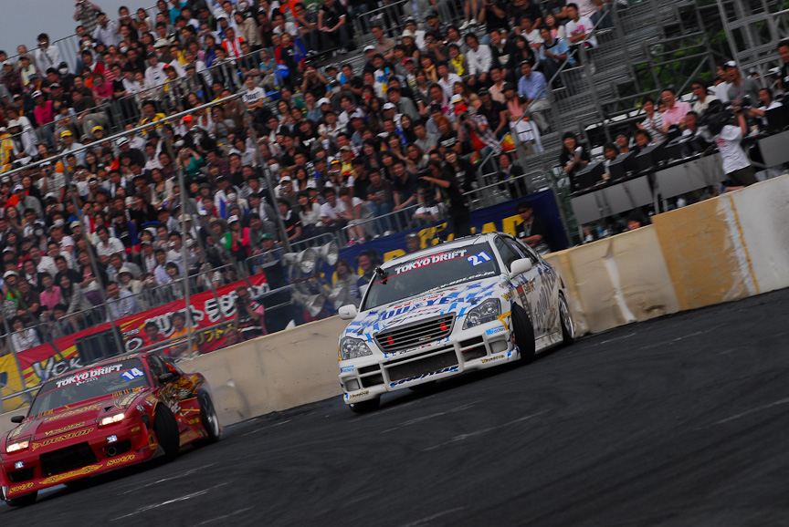 2本目は時田本来の走りを見せるが、古口も負けない走りを見せ、両者納得の決着