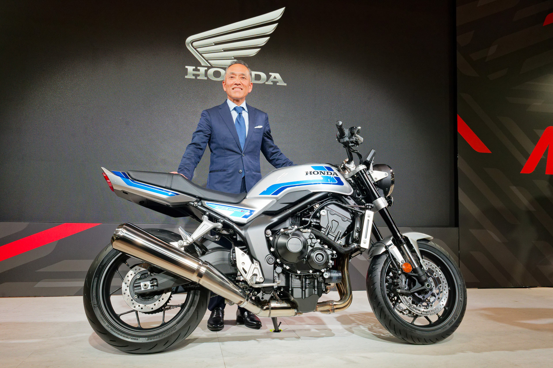 株式会社ホンダモーターサイクルジャパン 代表取締役社長 室岡克博氏