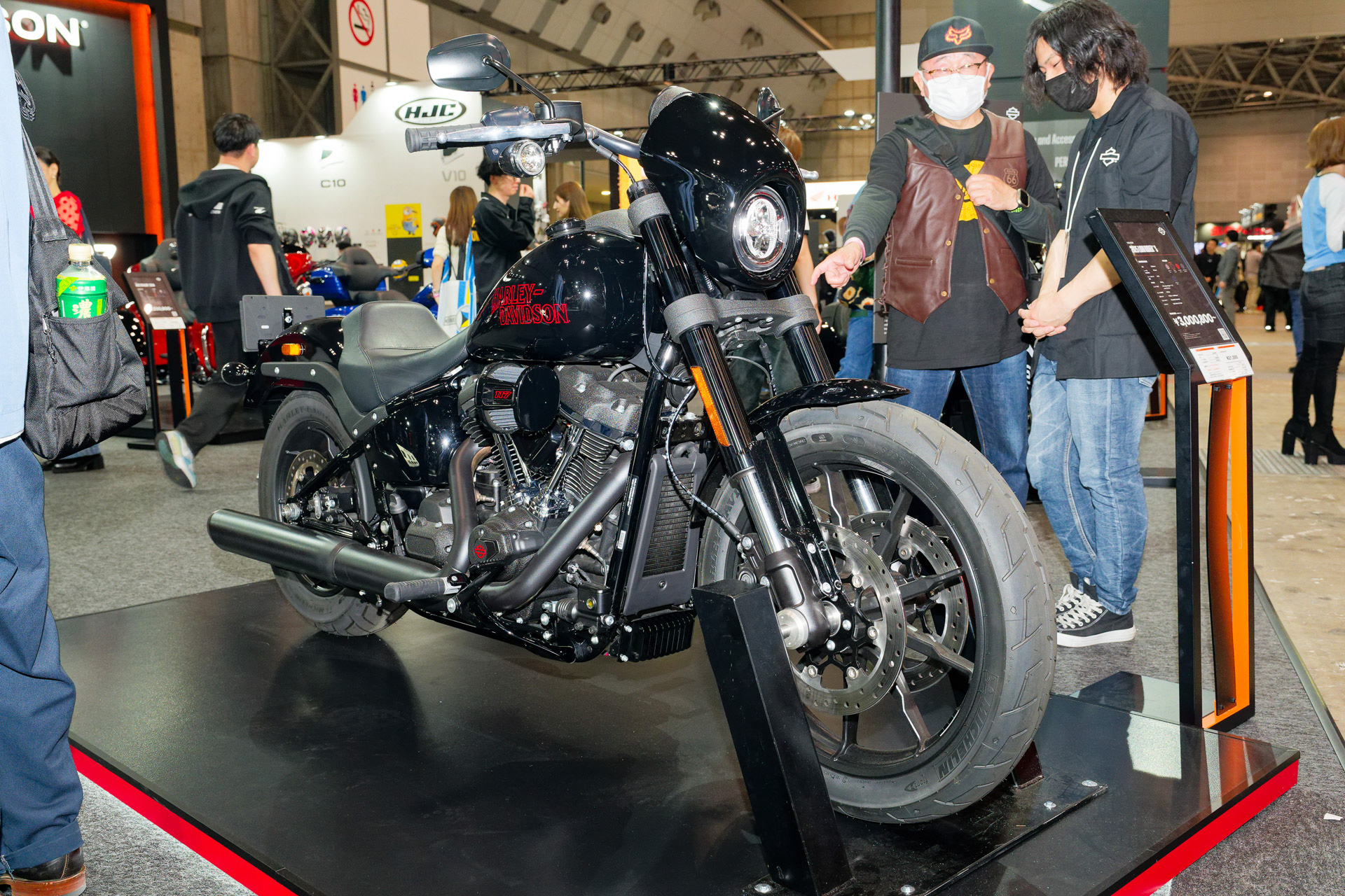 ハイアウトプットエンジンを搭載する「LOW RIDER S」