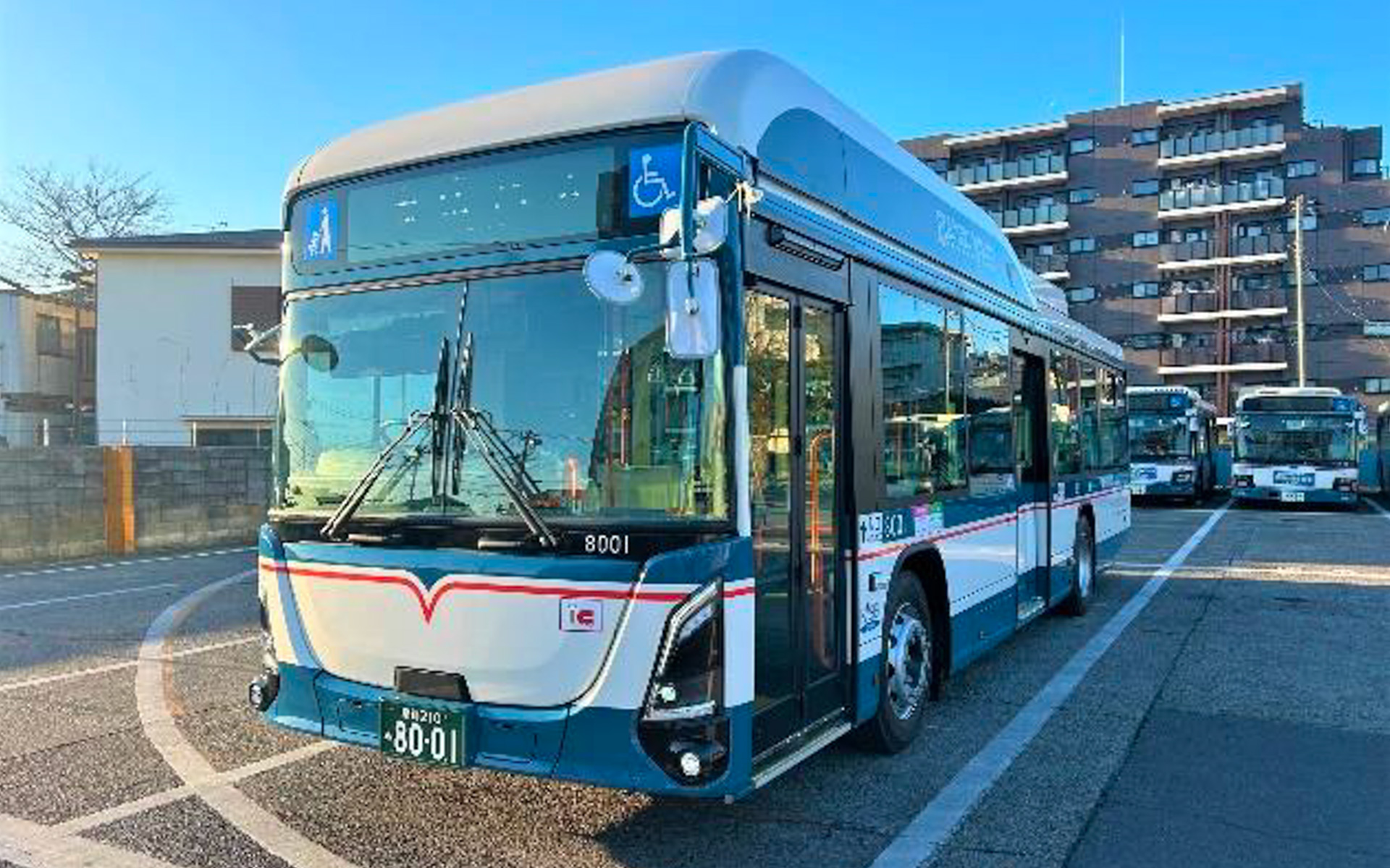 金町営業所に導入した最新型EV大型路線バス「エルガEV」