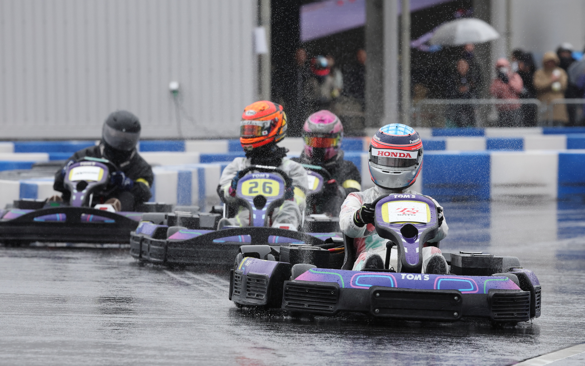 佐藤琢磨選手のファンミーティング「Takuma Club Kart Meeting 2024/2025」が開かれた