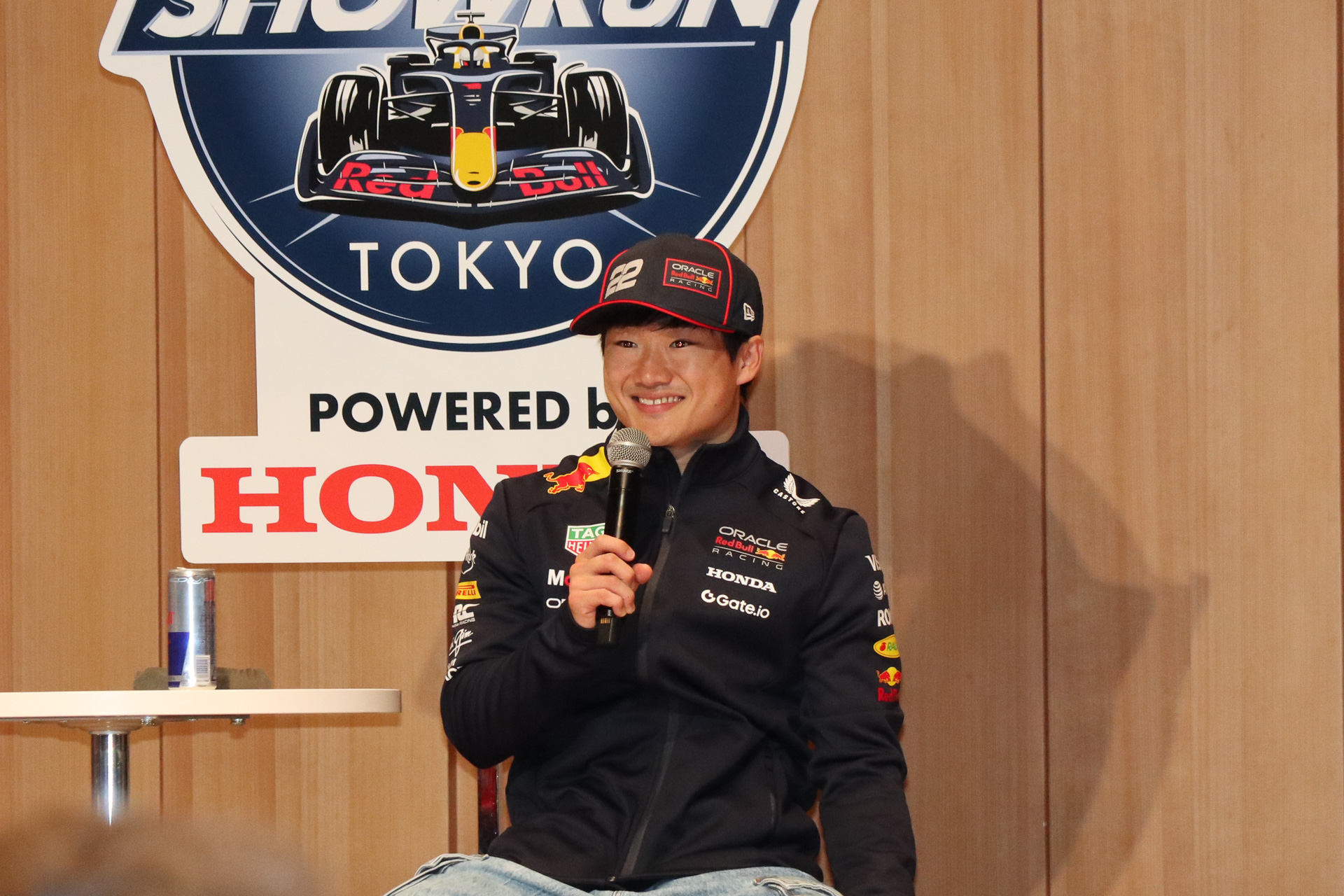 プレッシャーはまだ全然かかってないと笑顔を見せる角田選手。ブレーキングに加え、常に楽しもうという姿勢も角田選手の強みだと感じさせた