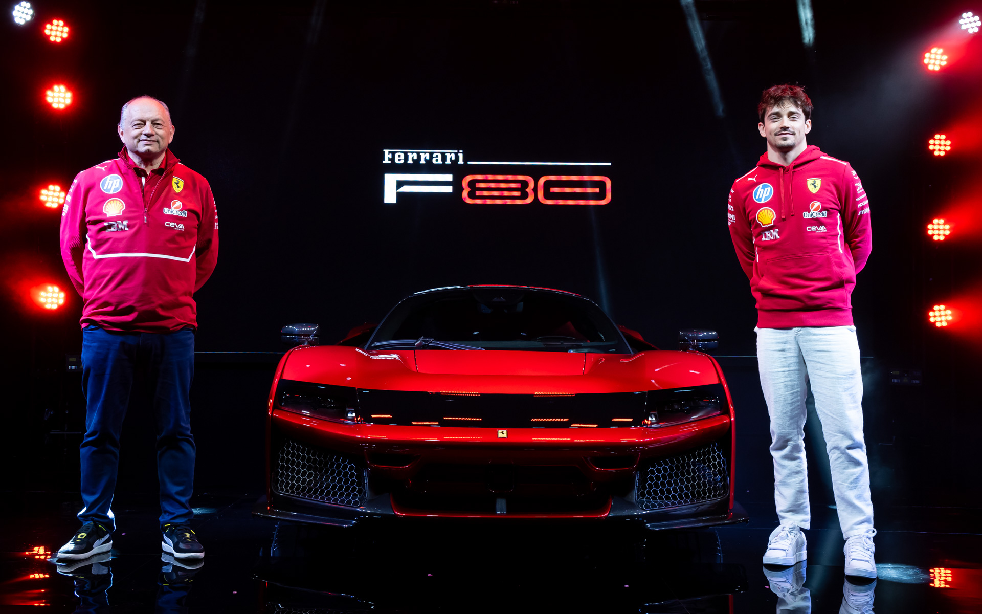 スクーデリア・フェラーリのチーム代表であるフレデリック・バスール氏、フェラーリF1ドライバーのシャルル・ルクレール選手が駆けつけた