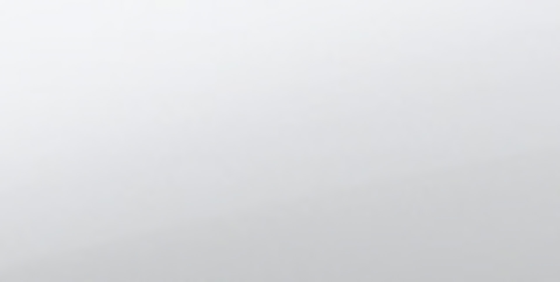 塗装済設定色は「ソニッククォーツ〈085〉」「グラファイトブラックガラスフレーク〈223〉」で、そのほかのカラーは素地パーツを販売店にて塗装が必要（塗装費は別途）