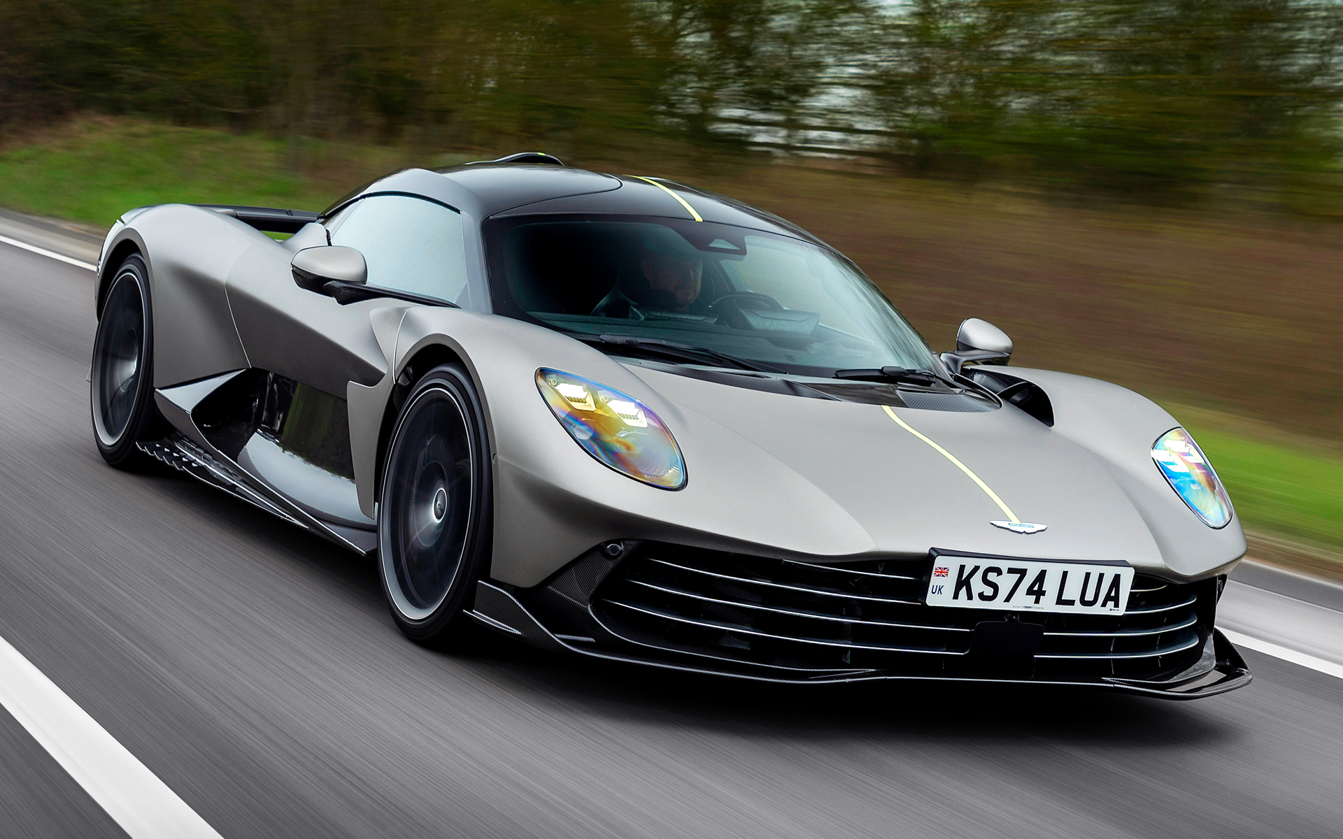 アストンマーティンのPHEVスーパーカー「ヴァルハラ」