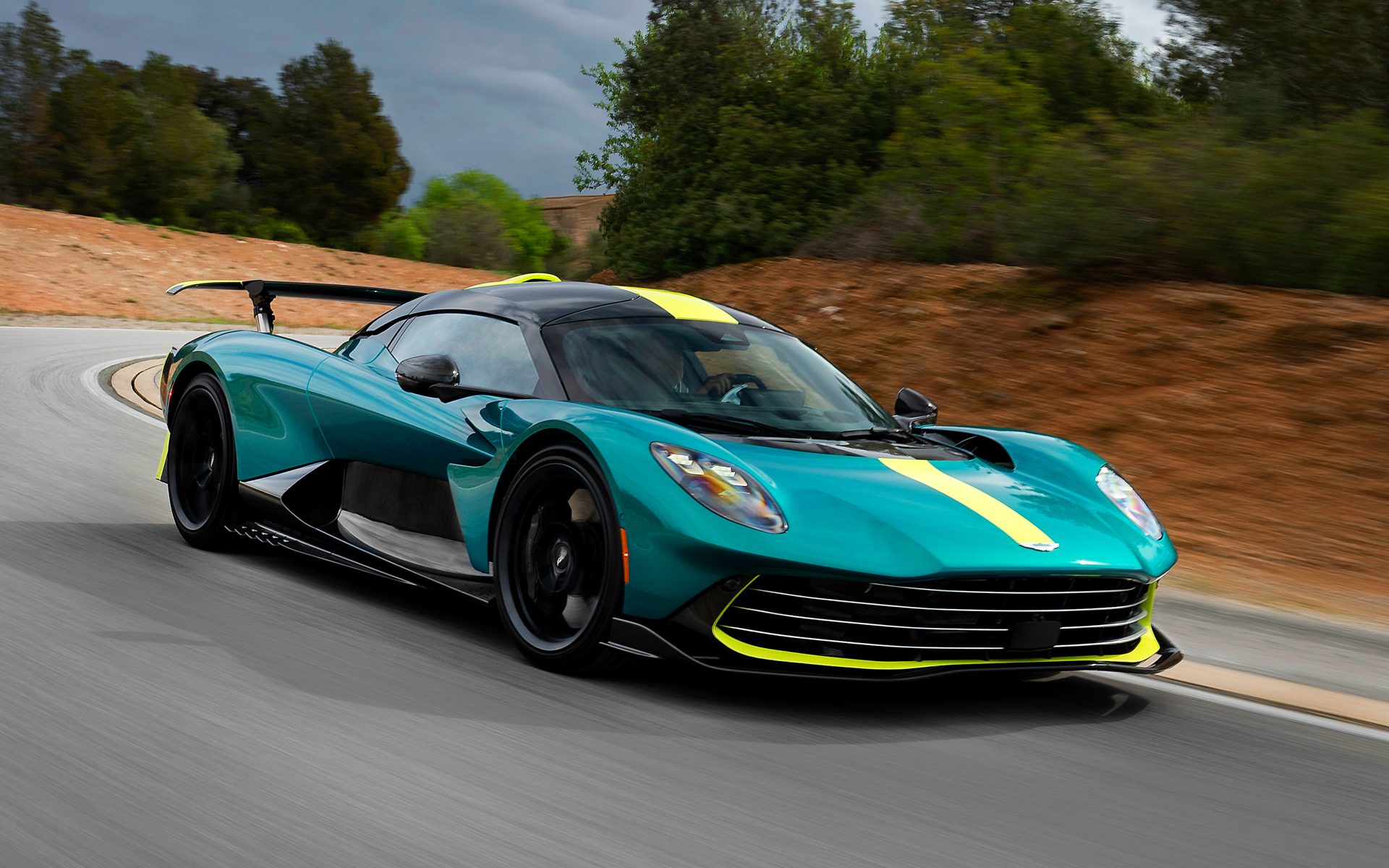 ヴァルハラは2025年第2四半期の生産開始予定で、限定999台のみ