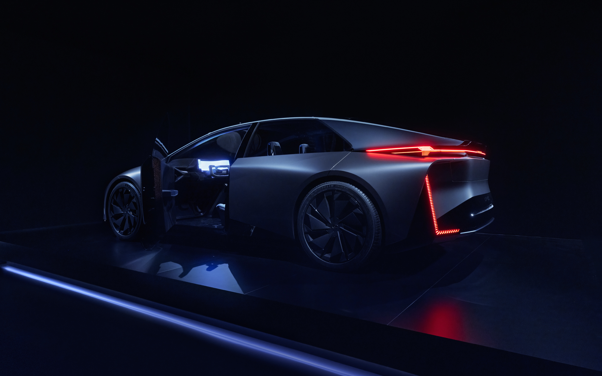 LF-ZC Black Butterfly