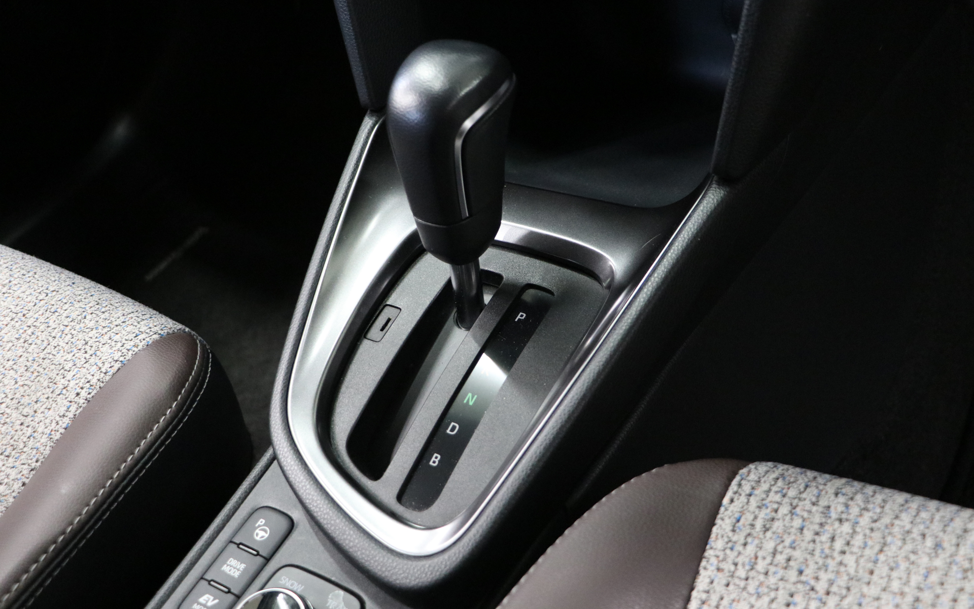 アップグレード後のコンソールガーニッシュ