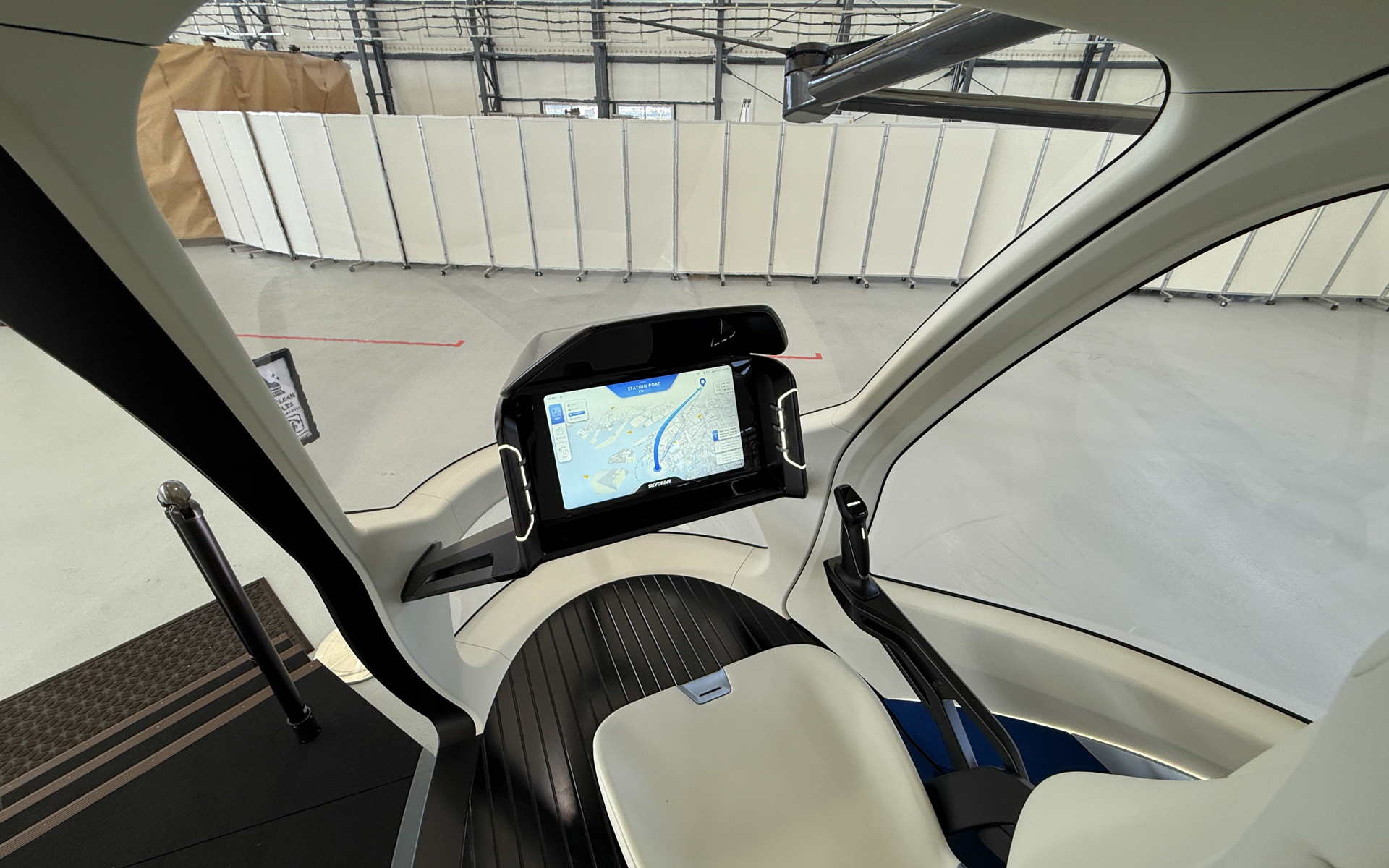 インテリアのモックアップも公開された