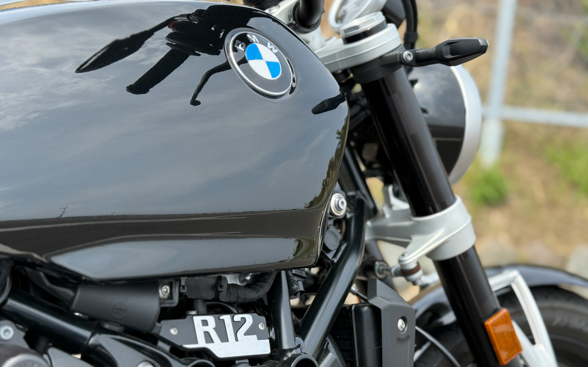 BMW Motorrad「R12」