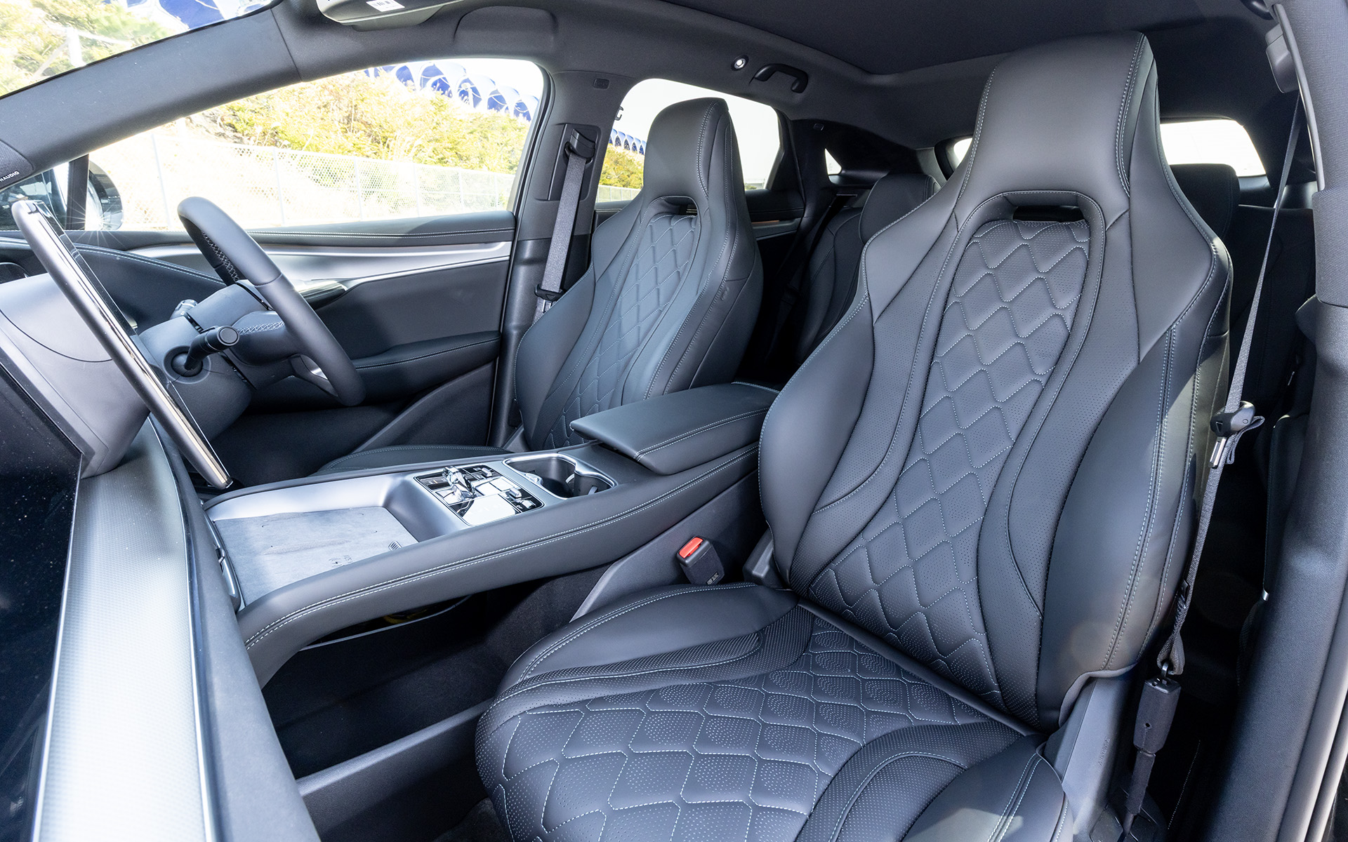 4WDモデルのフロントシート