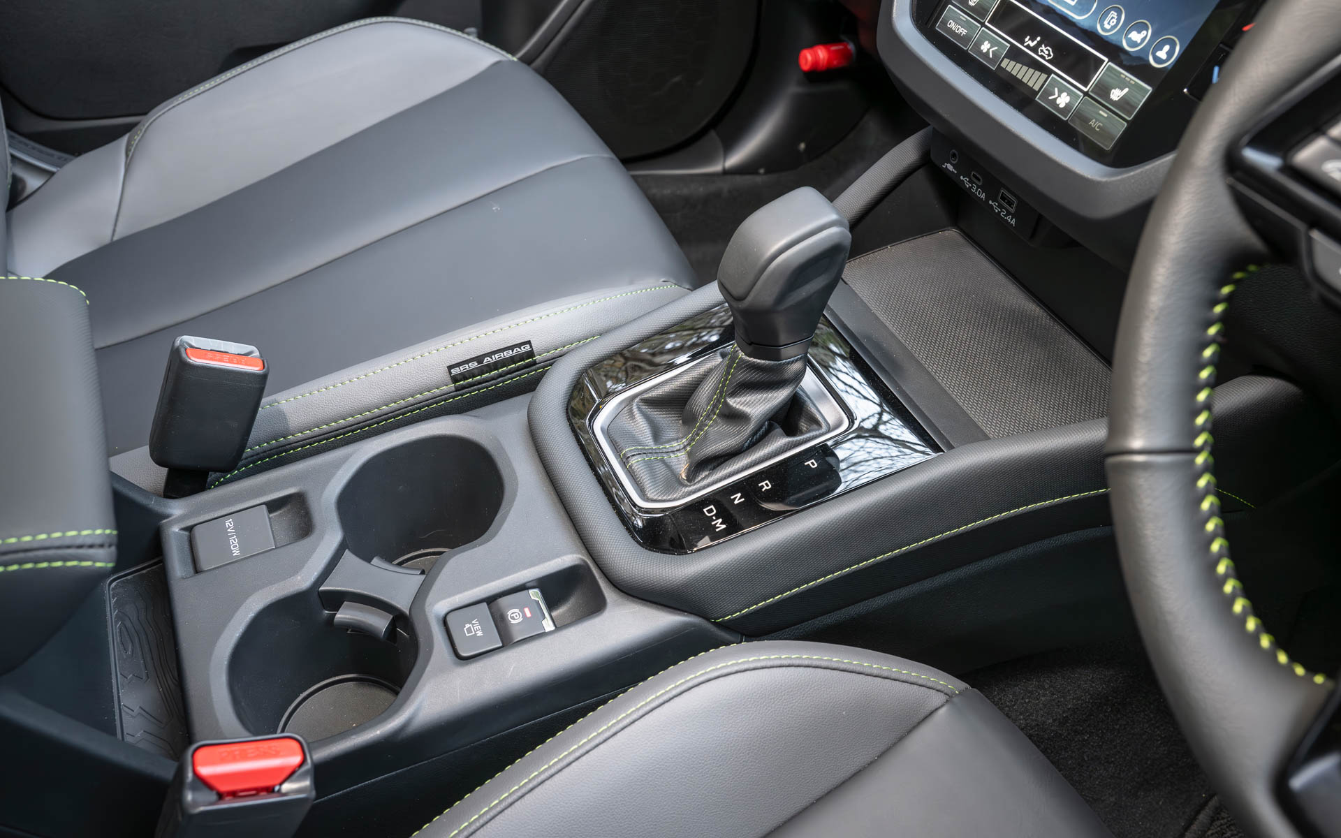 X-BREAK S：HEV EXのインテリア