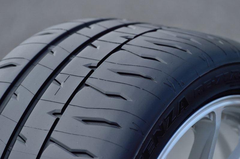 ポテンザ RE-71RSのトレッドパターン