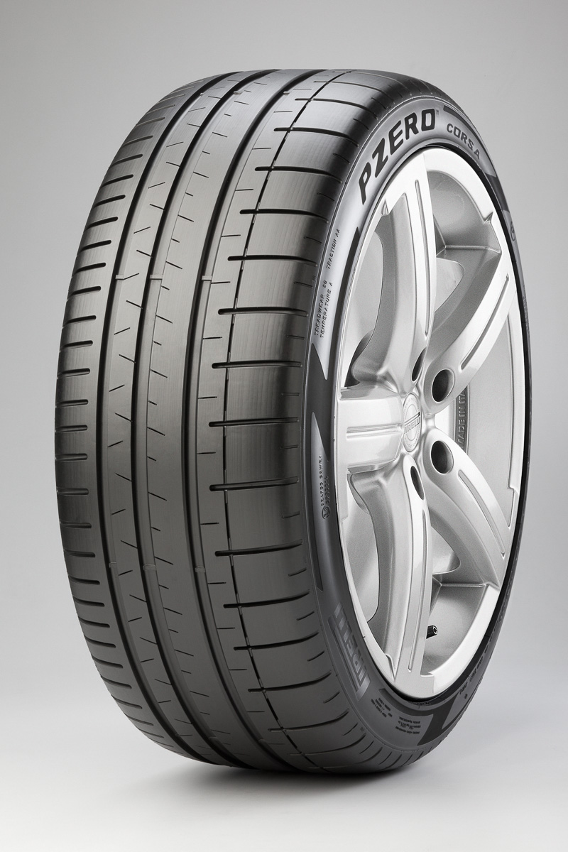 ピレリ P ZERO CORSA（PZC4）