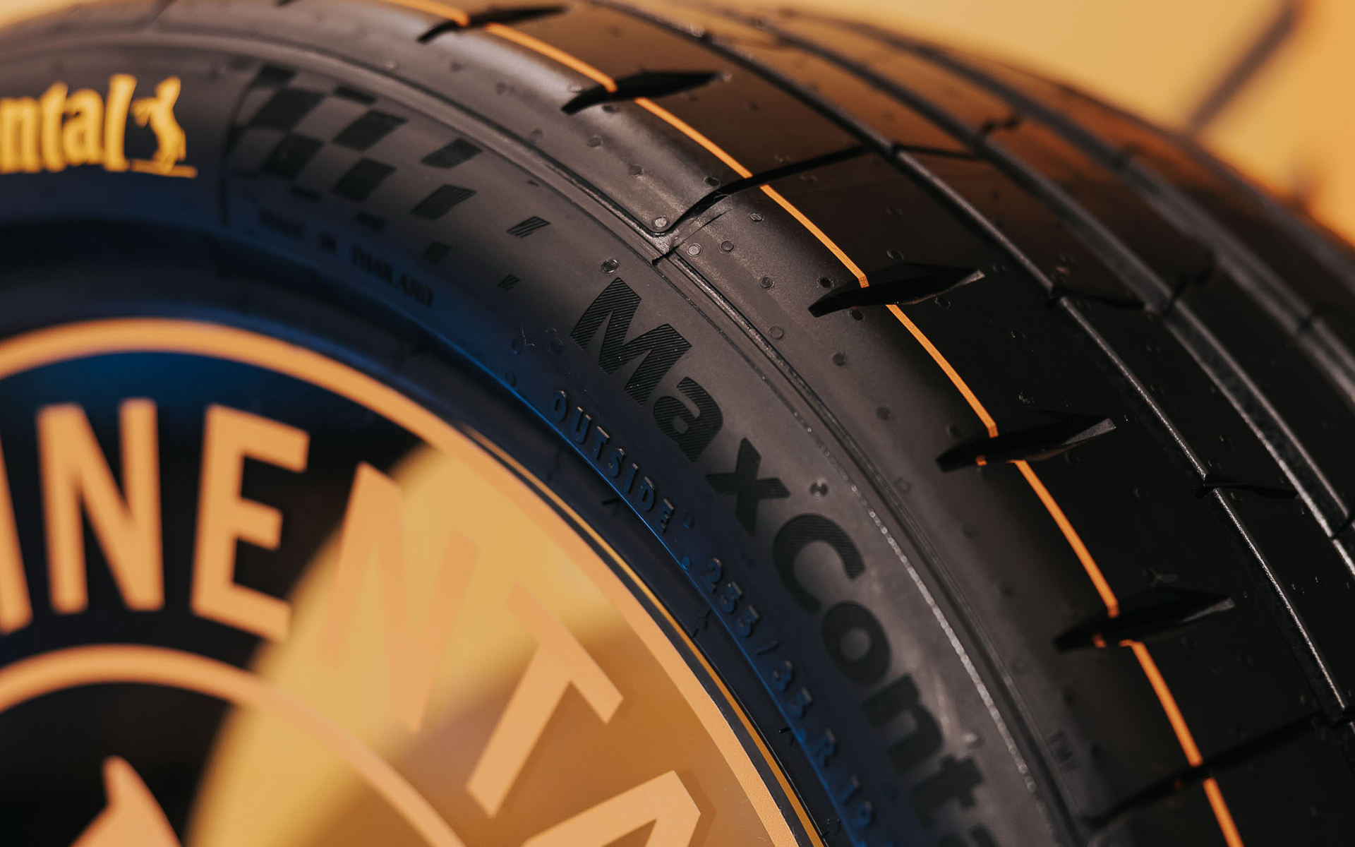 コンチネンタル マックス・コンタクト MC7