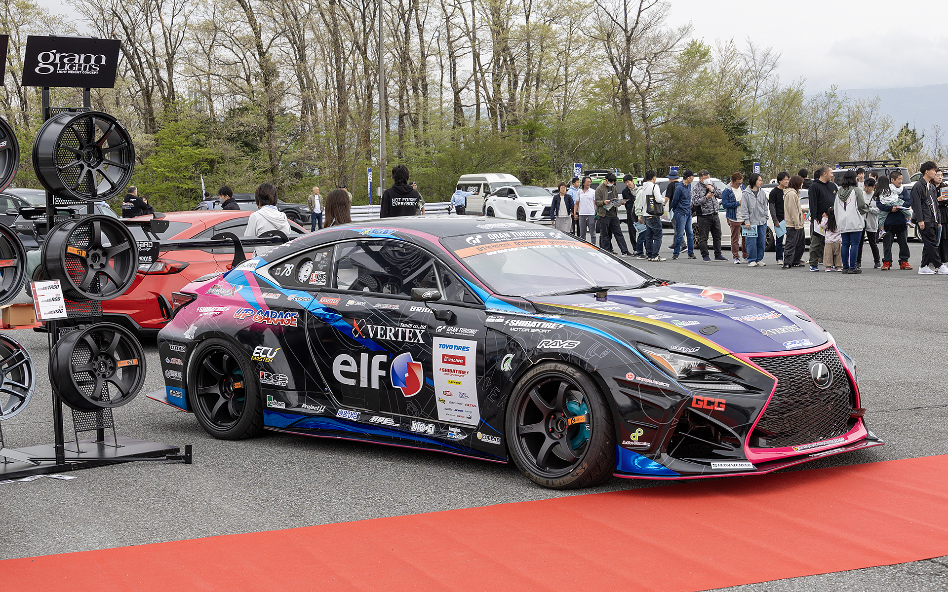 D1グランプリ参戦車。VERTEX elf LEXUS RC-V