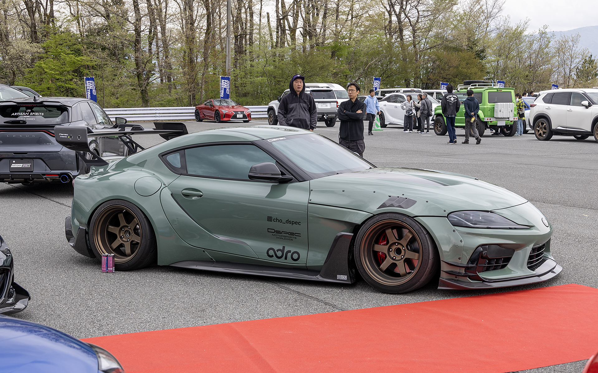 ADROデモカー。トヨタ スープラ。TE37Vマーク2