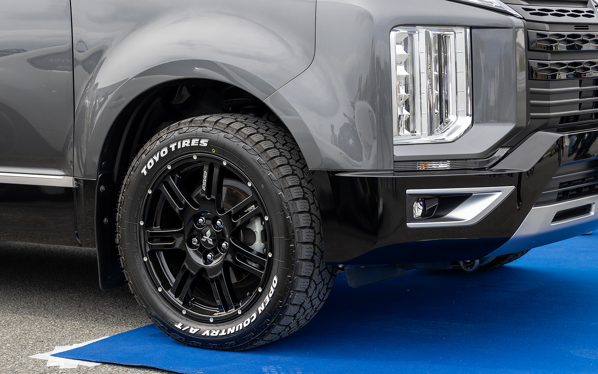 装着ホイールはチームデイトナFDX