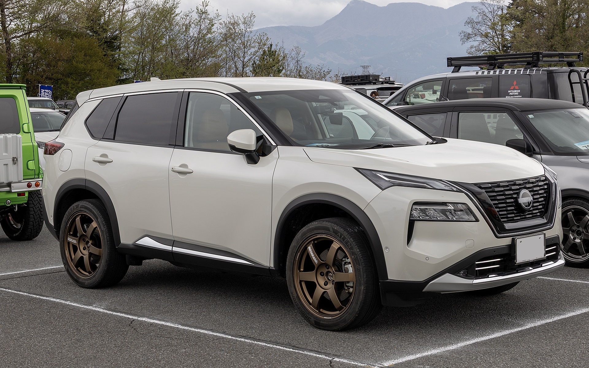 日産「エクストレイル」