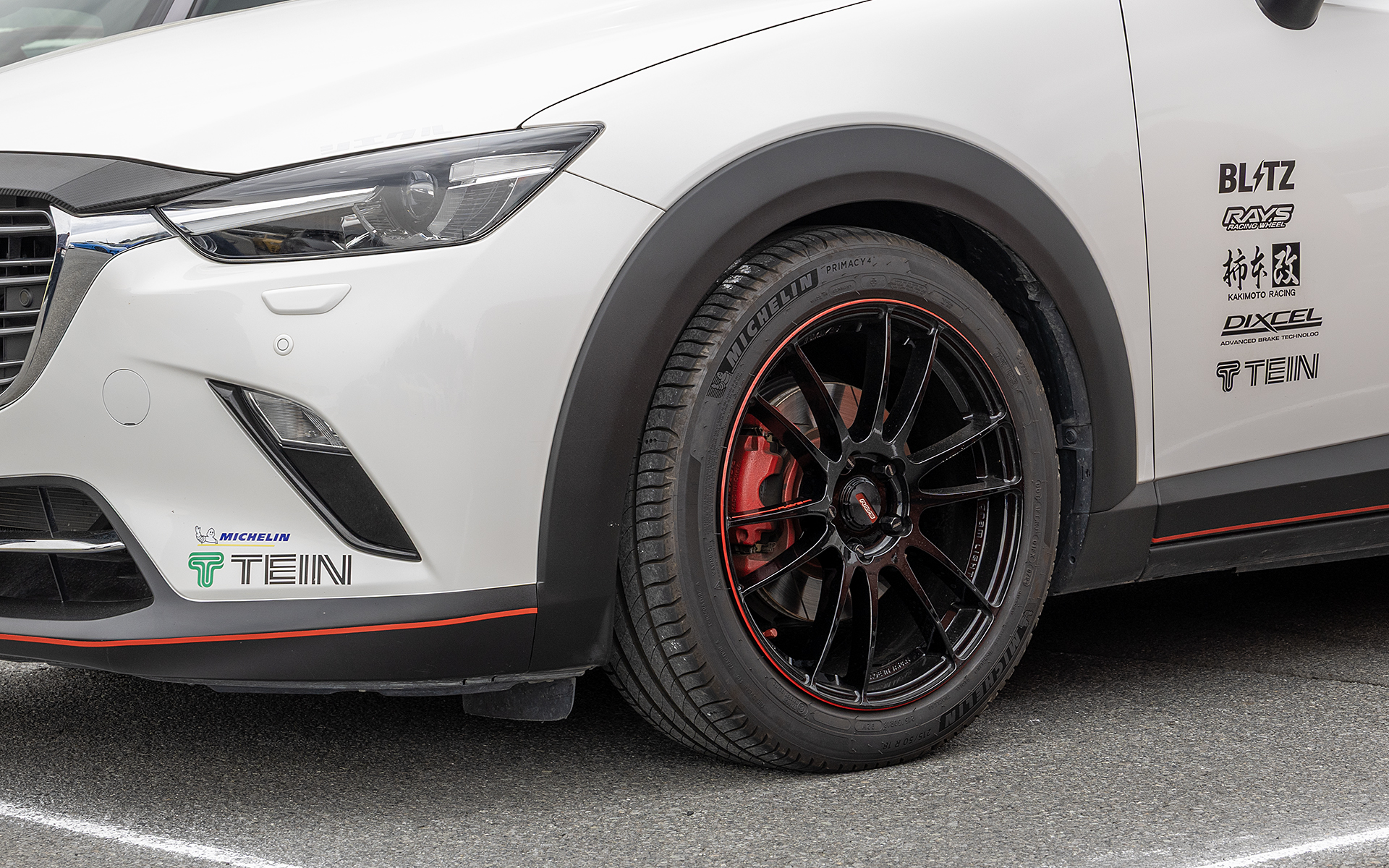 マツダ「MAZDA2」