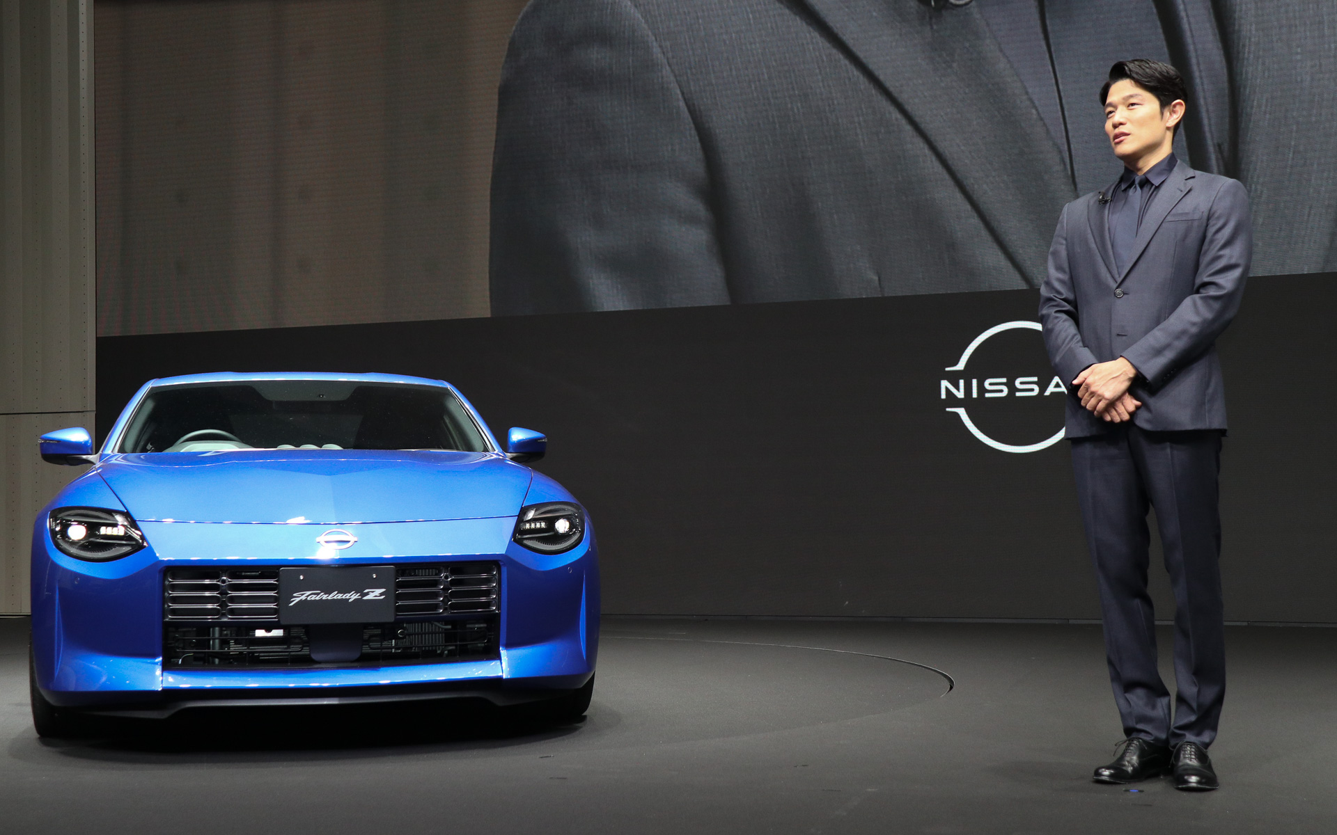 アンバサダー就任の意気込みなどを語る鈴木さん