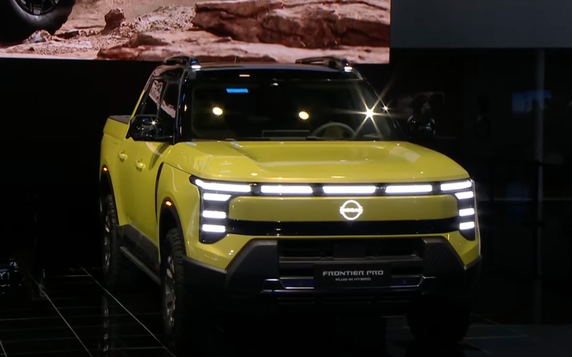 上海モーターショー2025で初公開されたピックアップトラックの新型PHEV「フロンティア プロ」