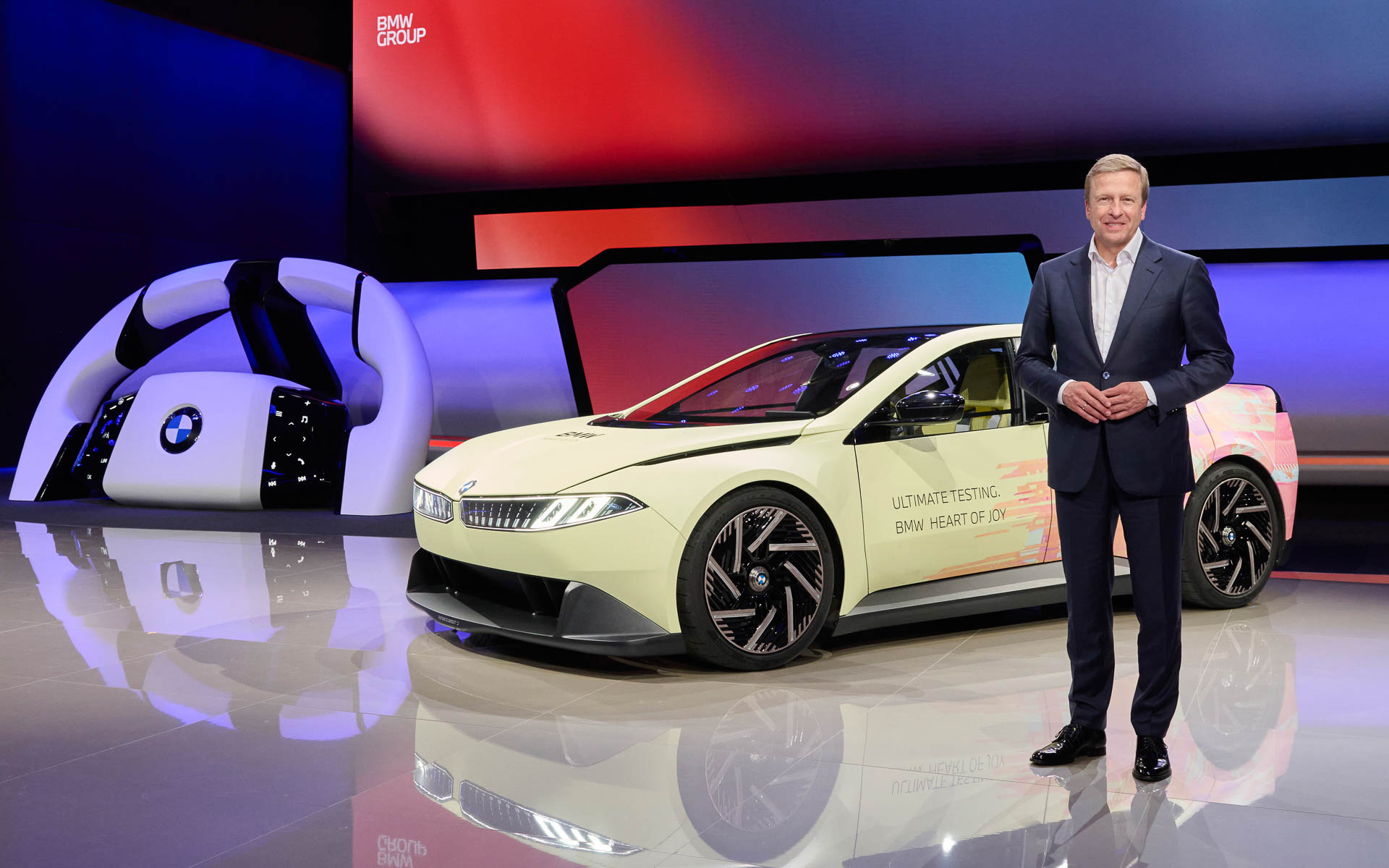 BMW AG 代表取締役社長兼会長 オリバー・ツィプセ氏と「BMW ビジョン・ドライビング・エクスペリエンス」