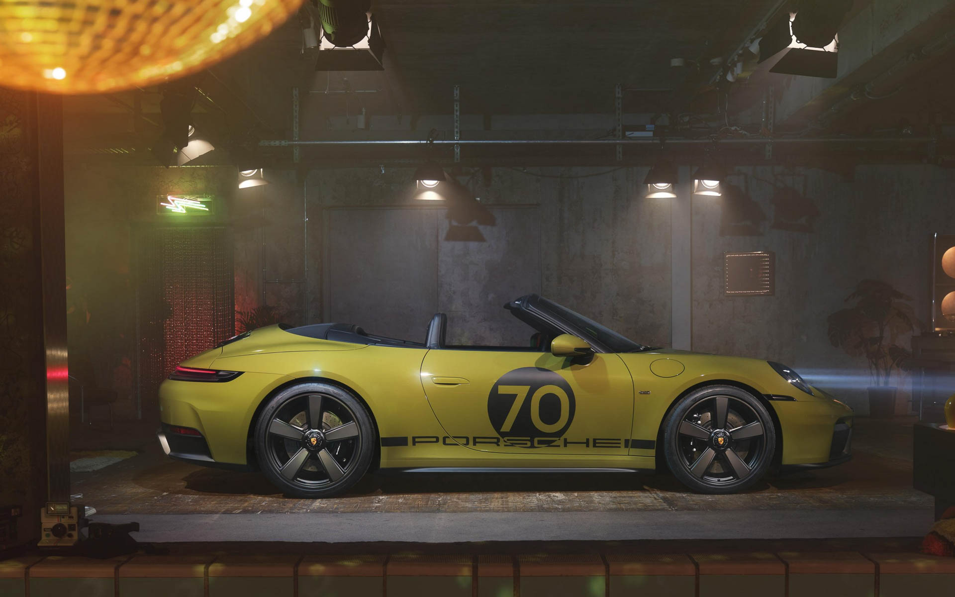 911 スピリット 70