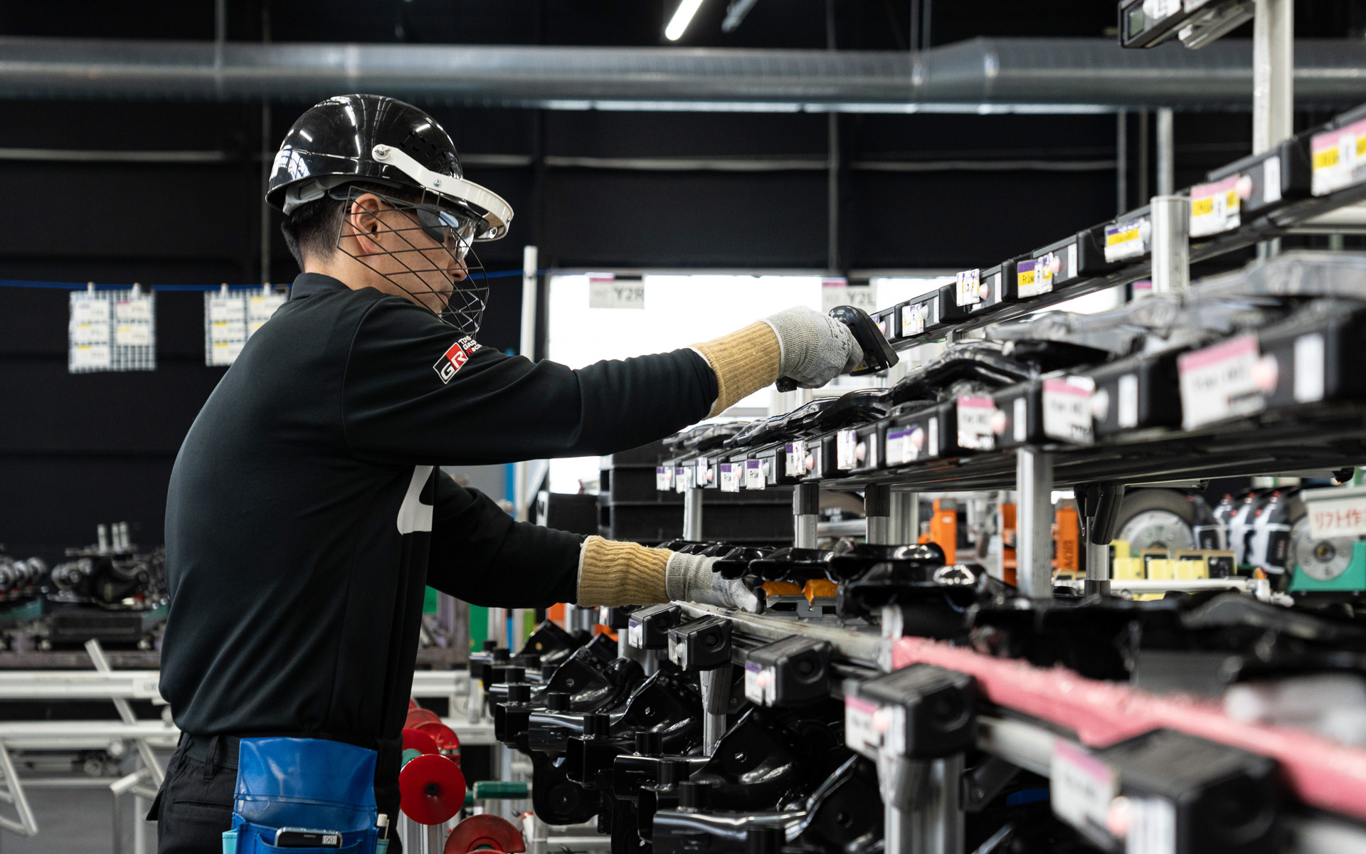 部品を読み取り中