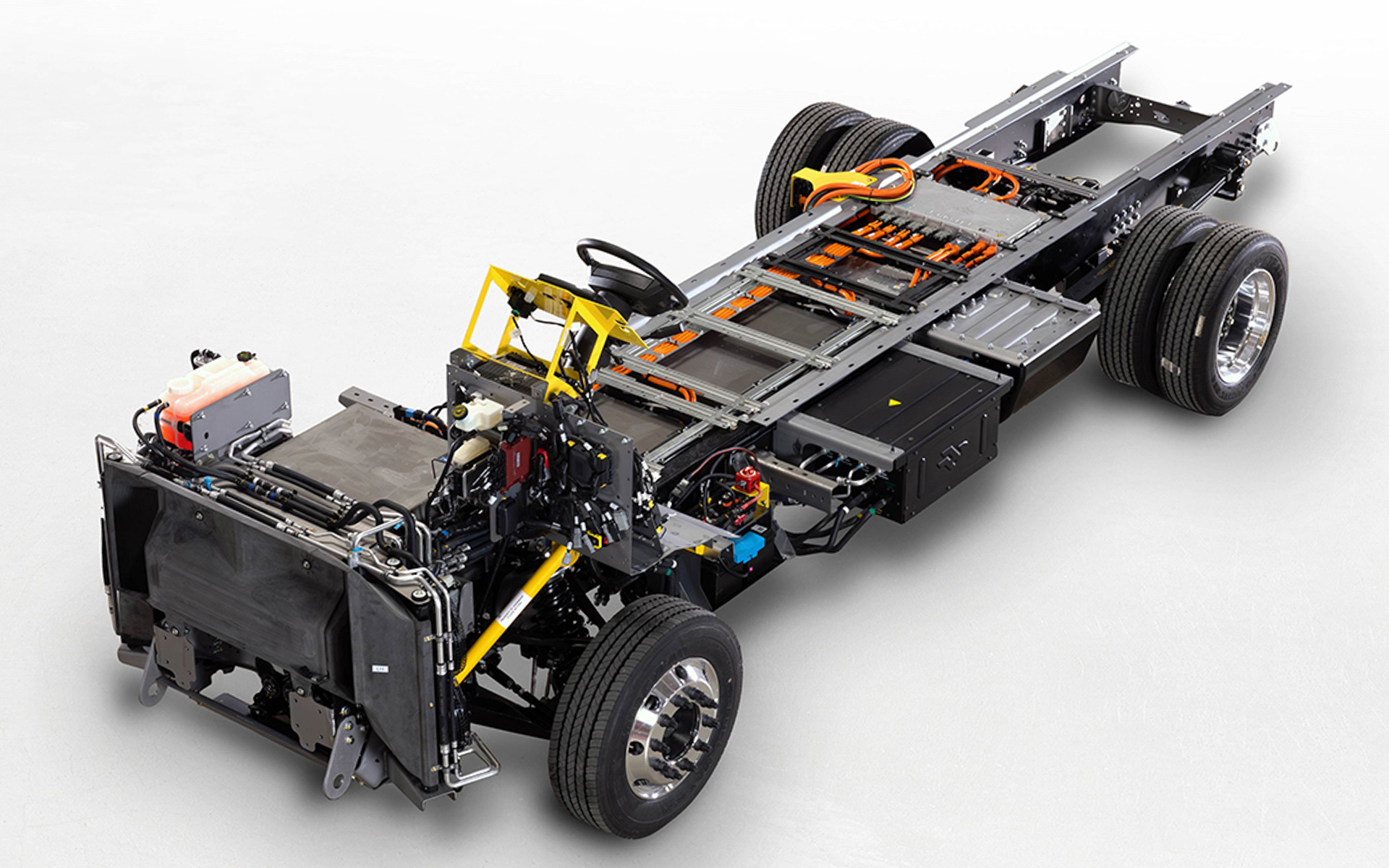 ハービンジャー独自のストリップド・シャシー