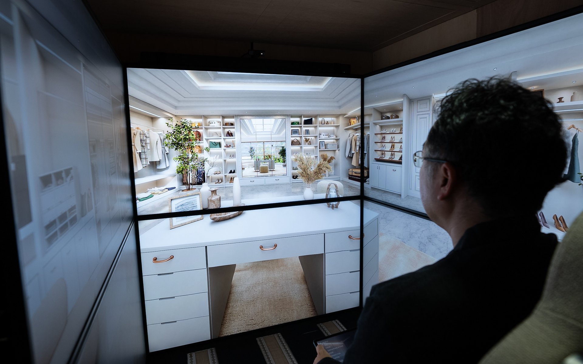 シミュレーションルームの中にいながら別の空間を体験