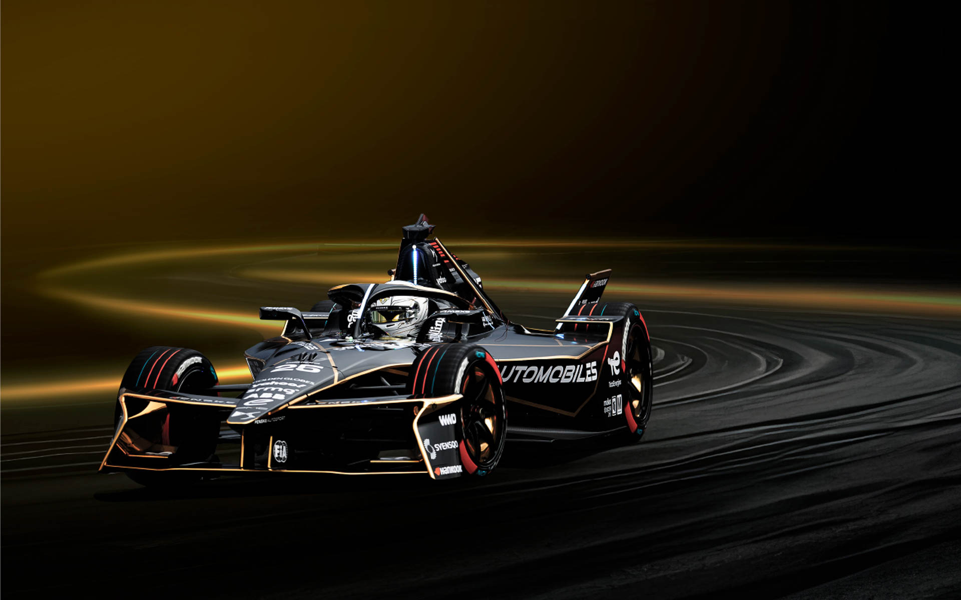 DSオートモビルのフォーミュラEマシンと新型「DS N°8」の共通点