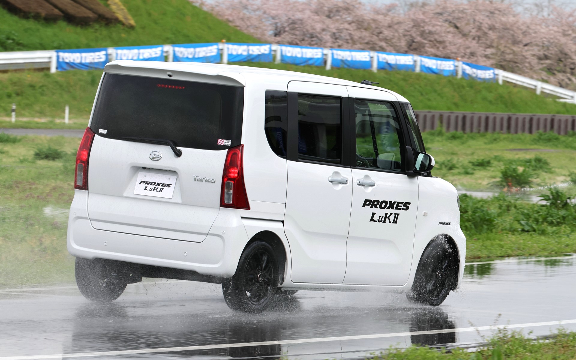 キビキビとしたフィーリングだ